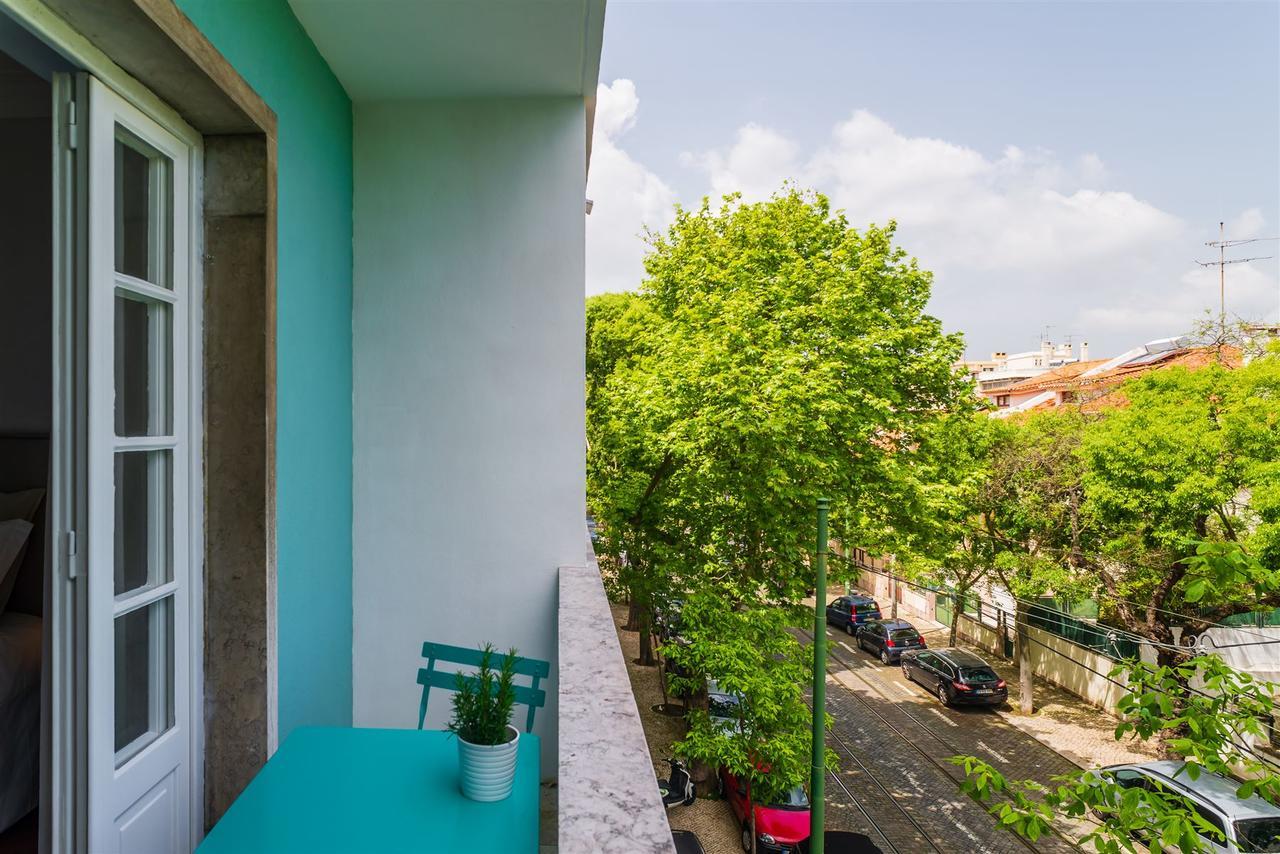 Pedroucos 37 Apartment Lisbon Bagian luar foto